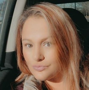 Meet your Posher, Tanya